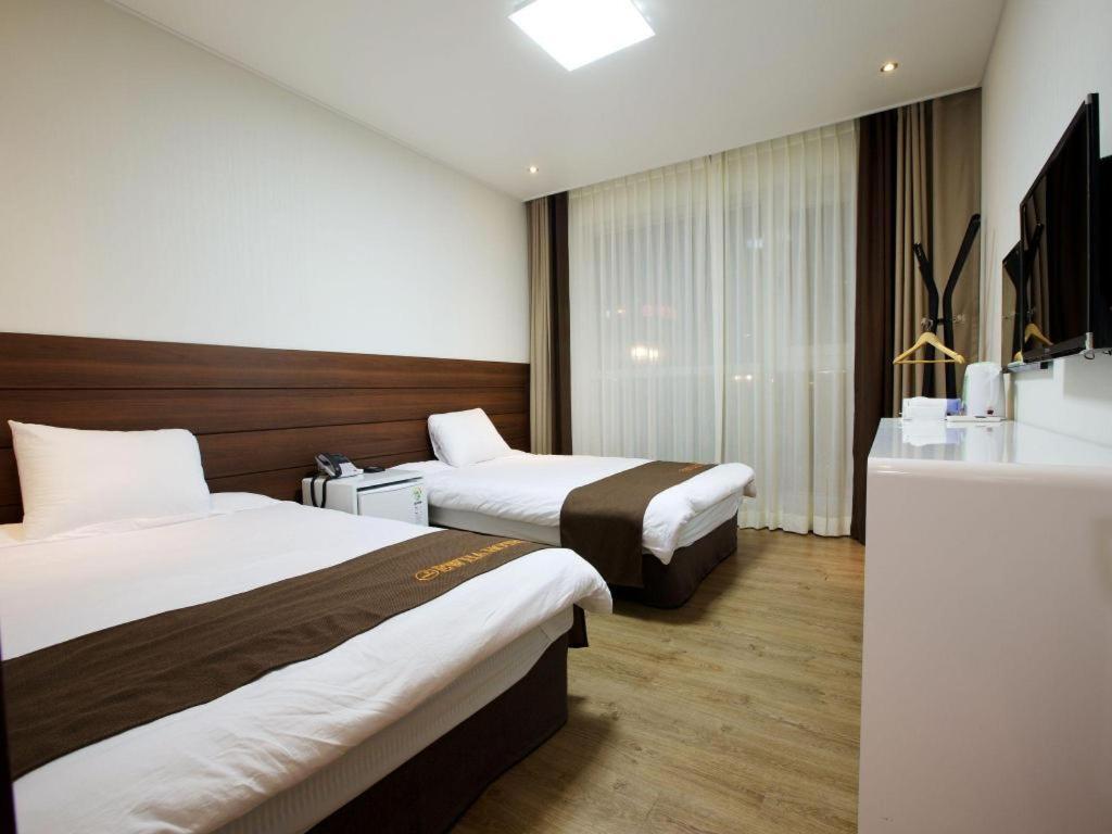 Ewha Hotel Τζέτζου Εξωτερικό φωτογραφία