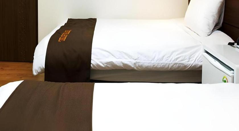Ewha Hotel Τζέτζου Εξωτερικό φωτογραφία